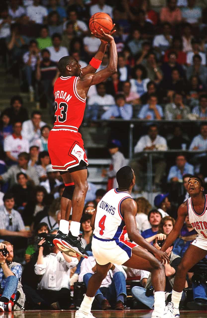 Michael jordan wearing air jordan 4 sales